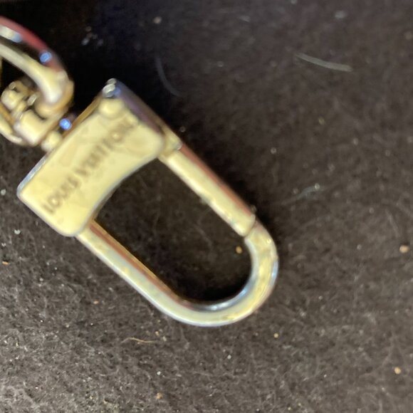 LOUIS VUITTON Keychain Charm Minnie Mouse Red New - Picture 2 of 4